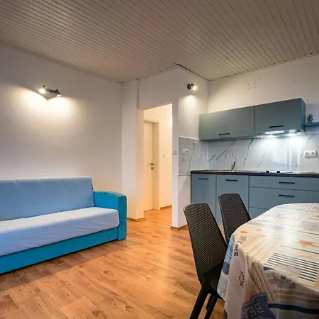 Apartament Banjol 2008b *