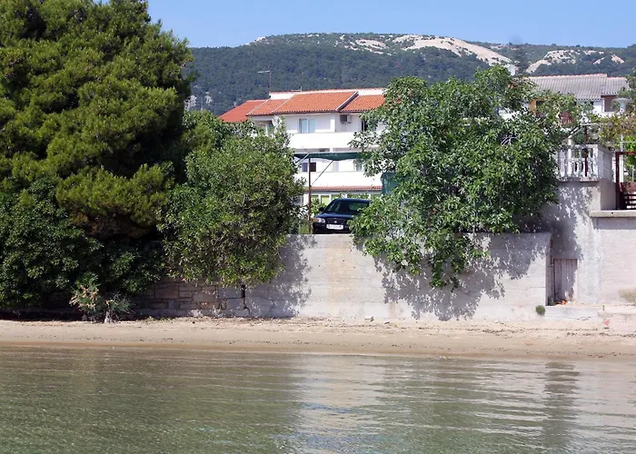 Banjol 2008b Rab Town