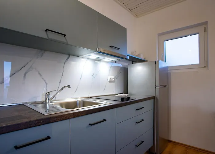 Apartment Banjol 2008b
